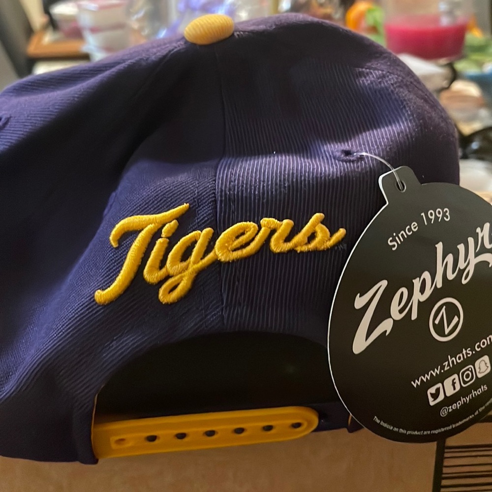 SnapBack LSU Cap - Picture 2 of 4